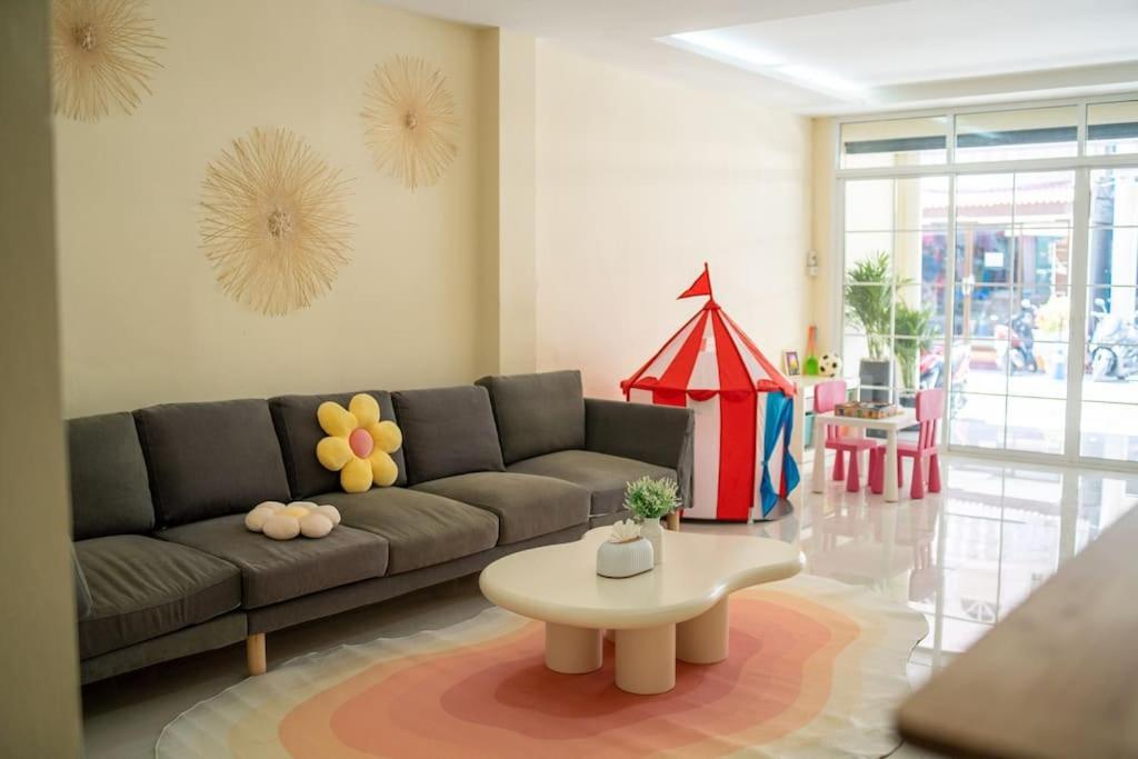 Hébergement de vacances Luxury 4bedroom 1min Walk To Beach *