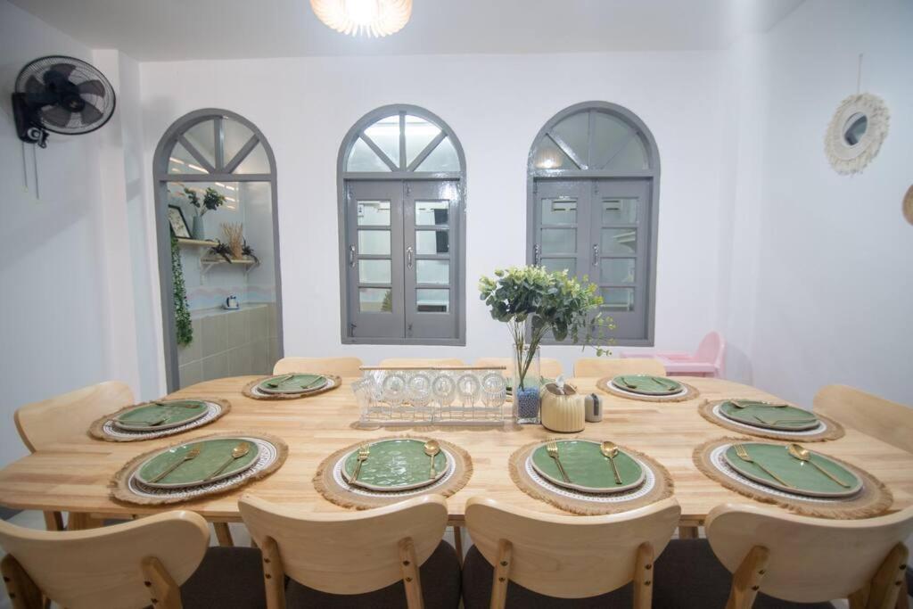 Luxury 4bedroom 1min Walk To Beach Hébergement de vacances *